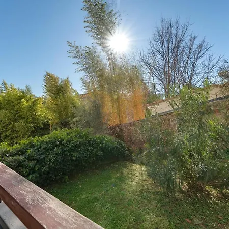 Sunny With A Romantic Balcony By Easybnb Apartment Cannes
